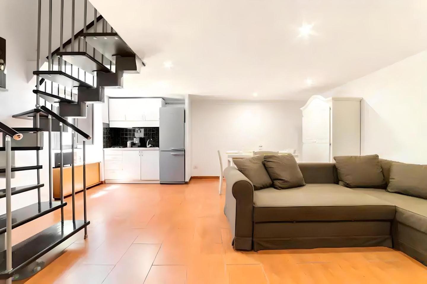 Borrelli House * Napels